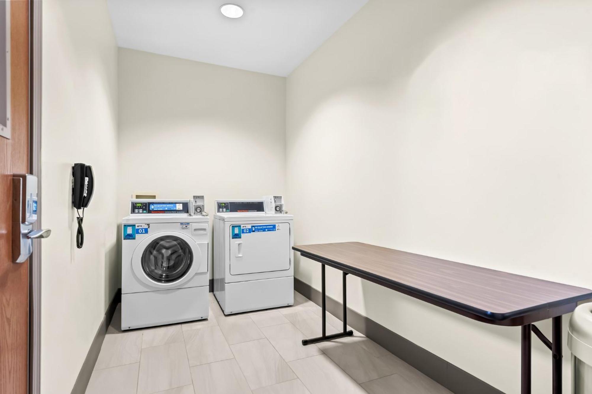 Holiday Inn Express Washington Court House By Ihg Екстериор снимка