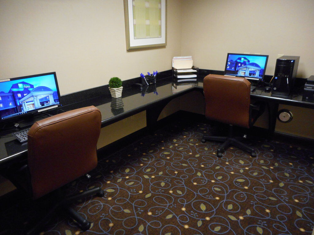 Holiday Inn Express Washington Court House By Ihg Екстериор снимка